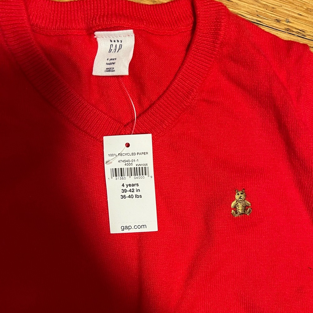 Long sleeve v-neck red sweater baby gap 4t